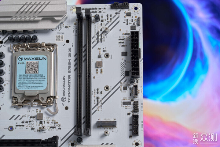 IPO后强到可怕？ I7 14700K R7 9700X游戏对比_新浪众测